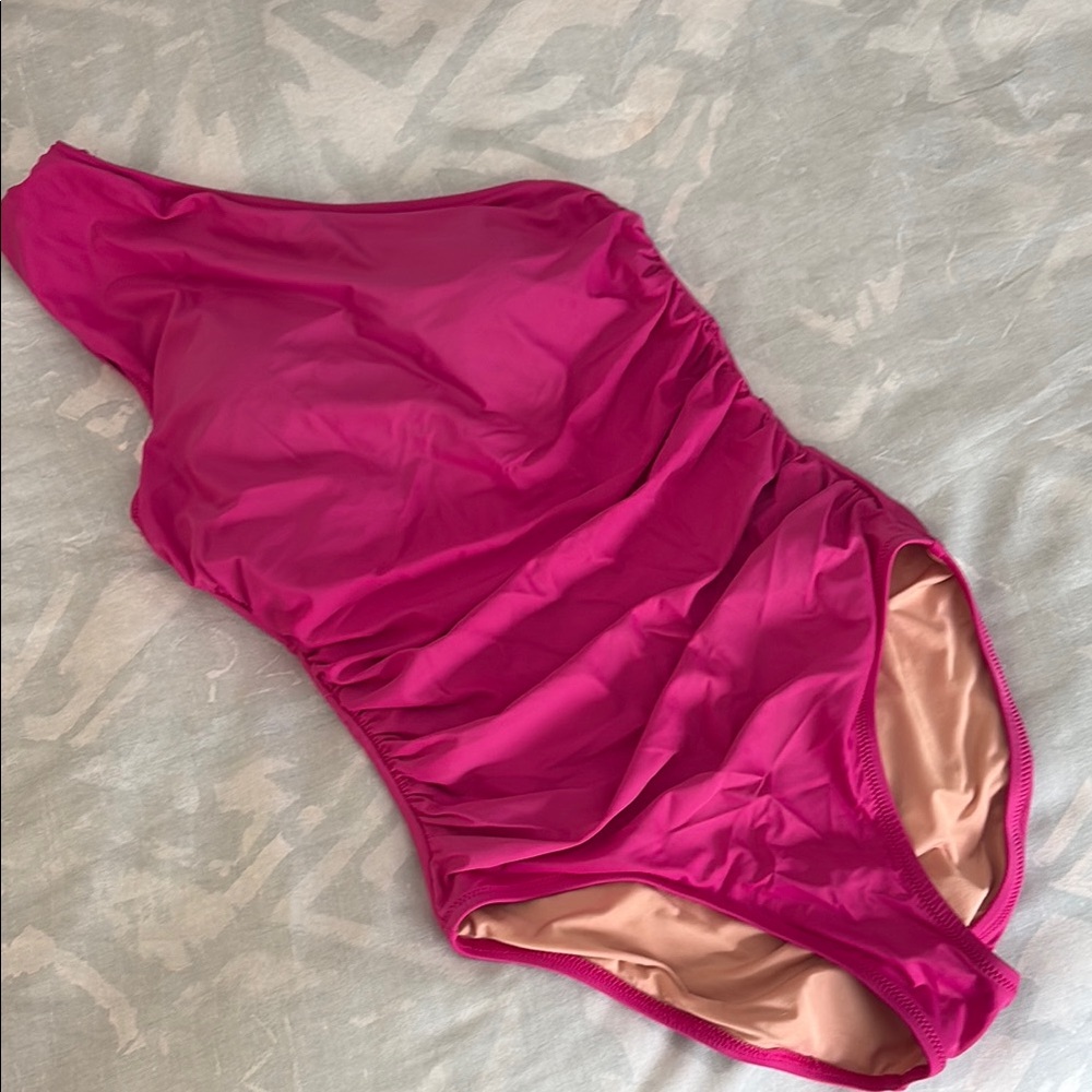 J.Crew one shoulder magenta pink size 8 swimsuit